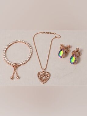 💫Rose Gold Jewelry Set | Heart Pendant, CZ Tennis Bracelet & Iridescent Earrings